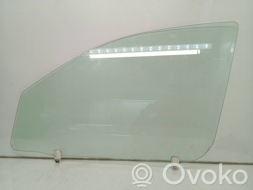 Mitsubishi Outlander Front door window glass four-door 