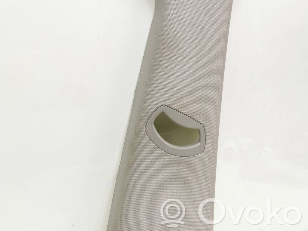 BMW X3 E83 Pilar (B) (superior) 