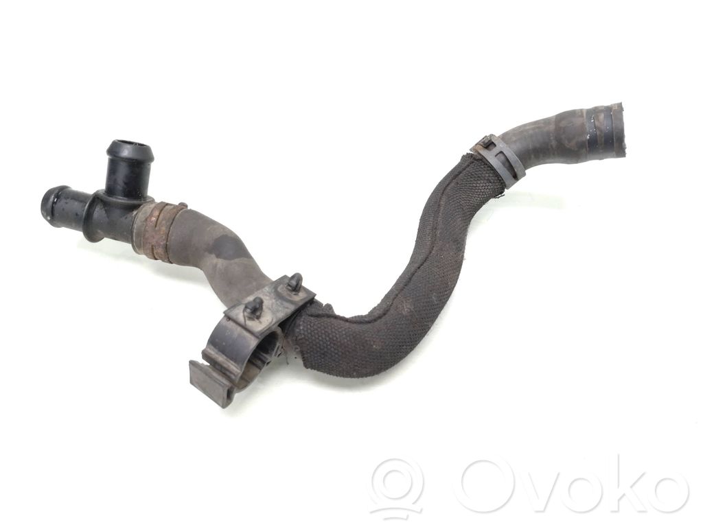 Volkswagen Golf V Engine coolant pipe/hose 