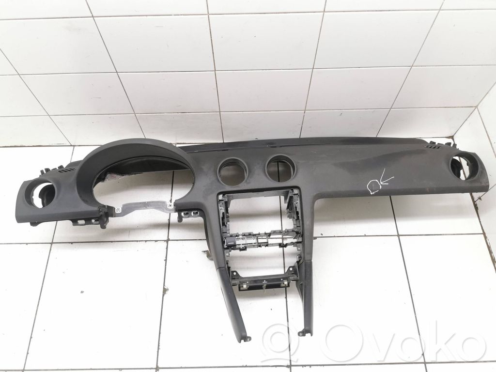 Audi A3 S3 8P Deska rozdzielcza 
