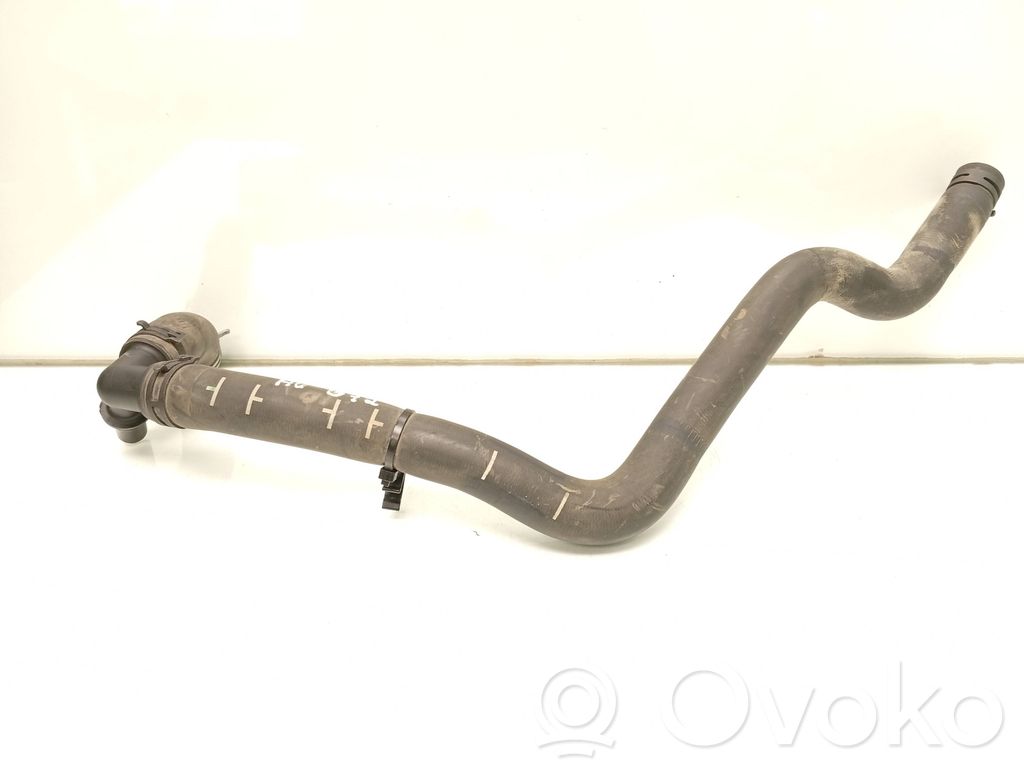 Engine coolant pipe/hose
