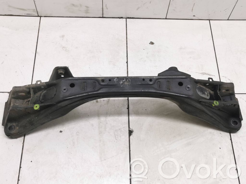 Gearbox mounting bracket