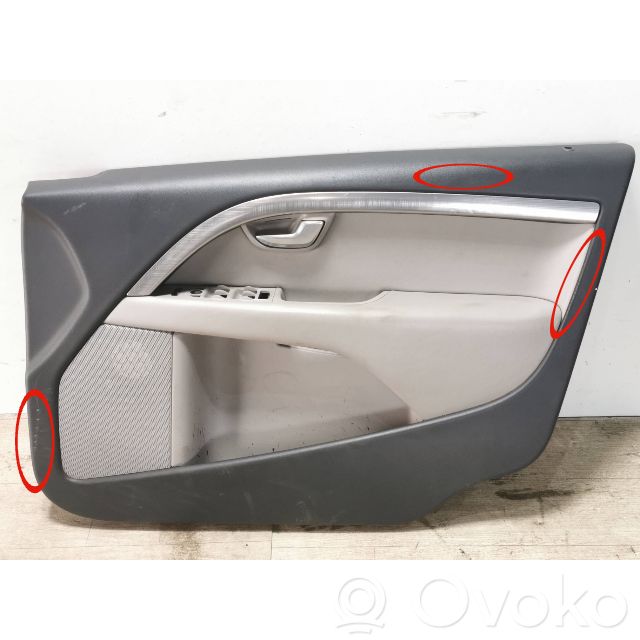 Volvo V70 Boczki / Poszycie drzwi przednich 