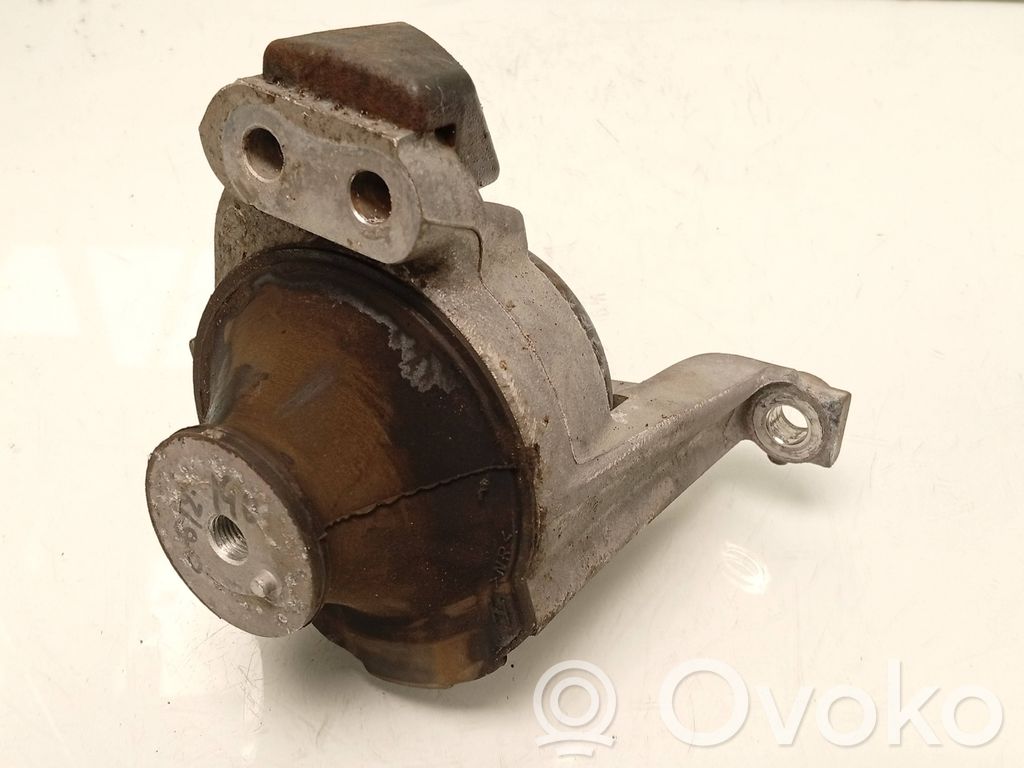 Engine mount bracket   21TA9