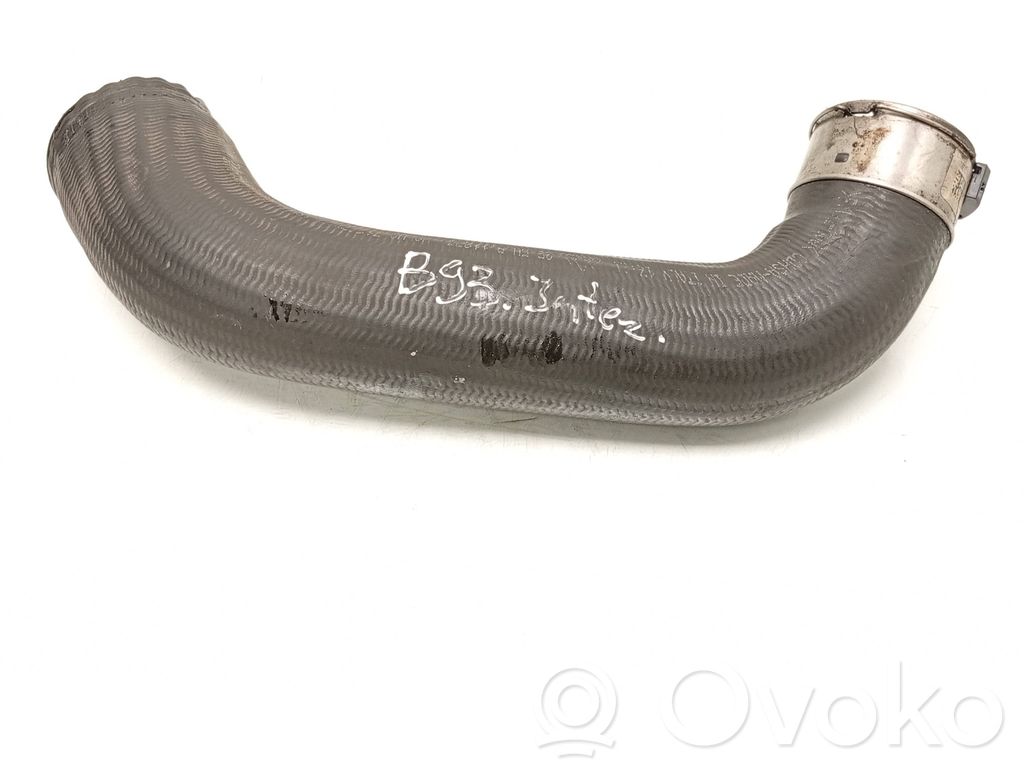 Volvo V40 Furtun/conductă intercooler
