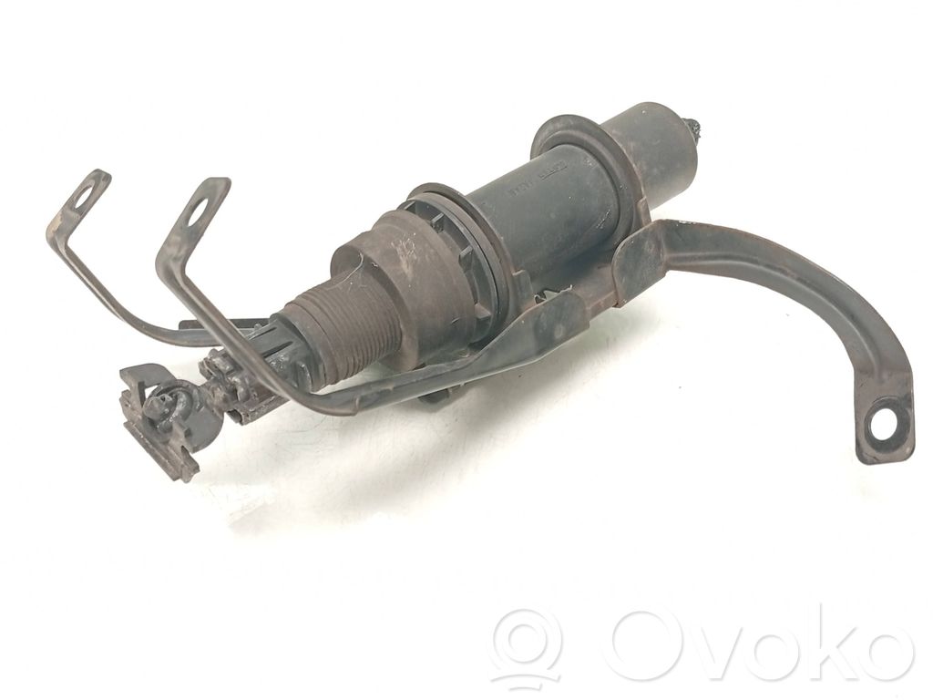 Buse de lave-phares