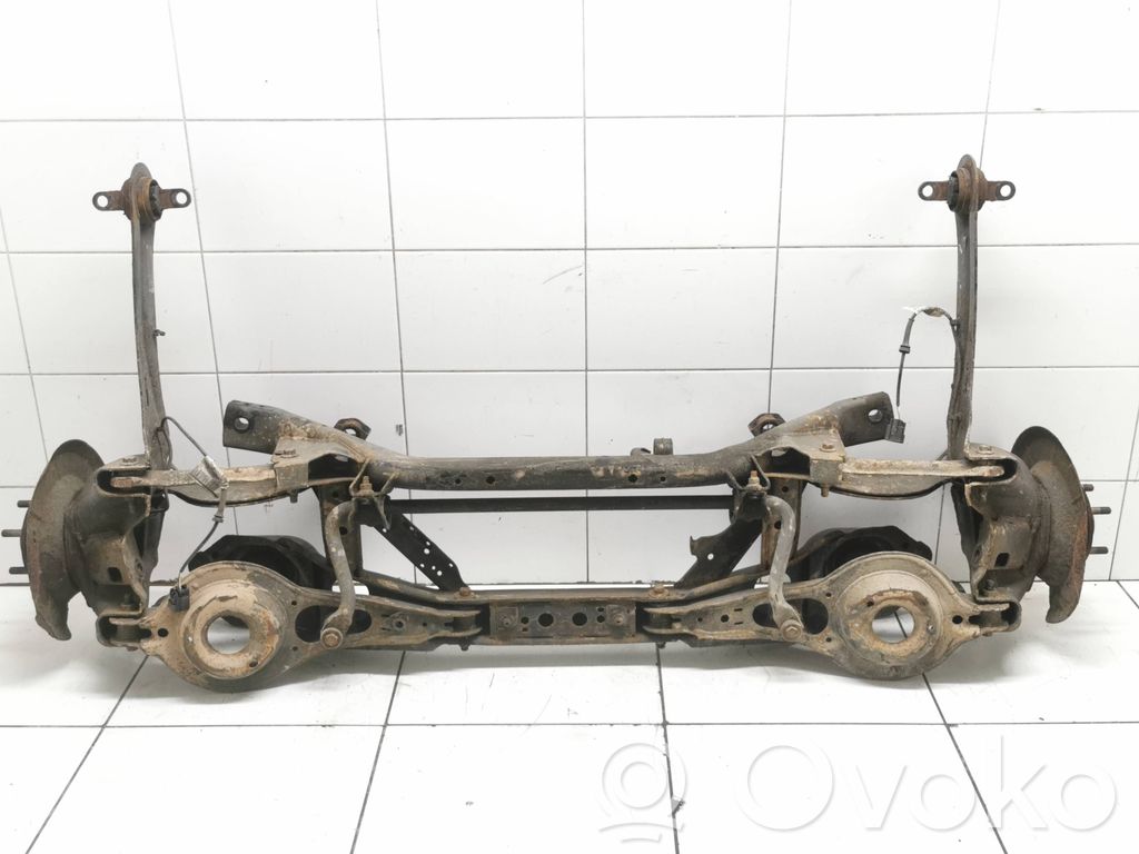 Volvo V40 Achsträger Hinterachse 