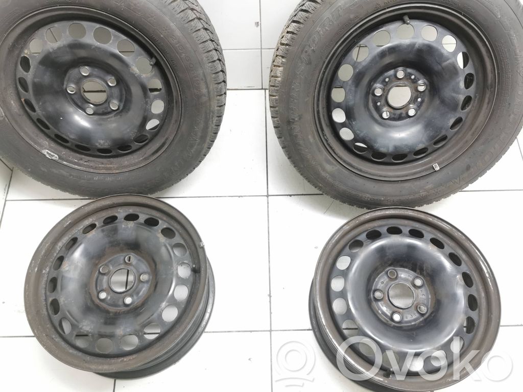 Volkswagen PASSAT B8 Cerchione in acciaio R16 