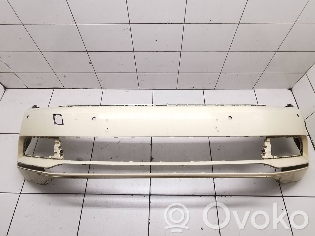 Volkswagen PASSAT B8 Bară față 