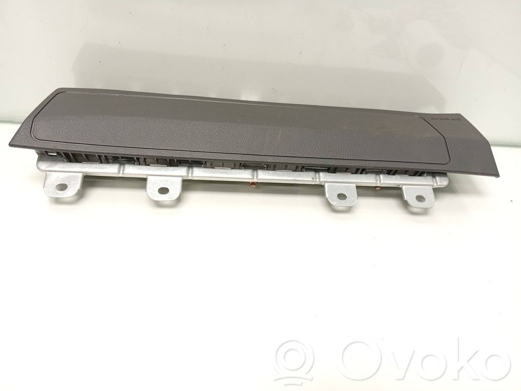 Mercedes-Benz A W176 Airbag pentru genunchi