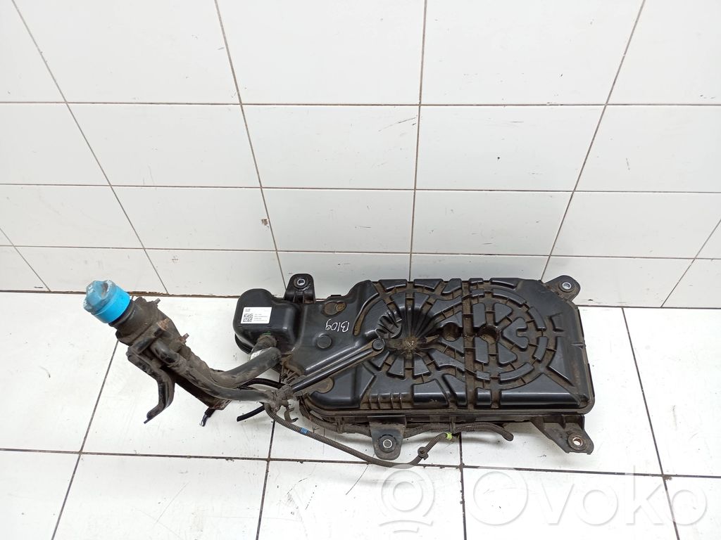 Opel Astra K AdBlue-nestesäiliö 