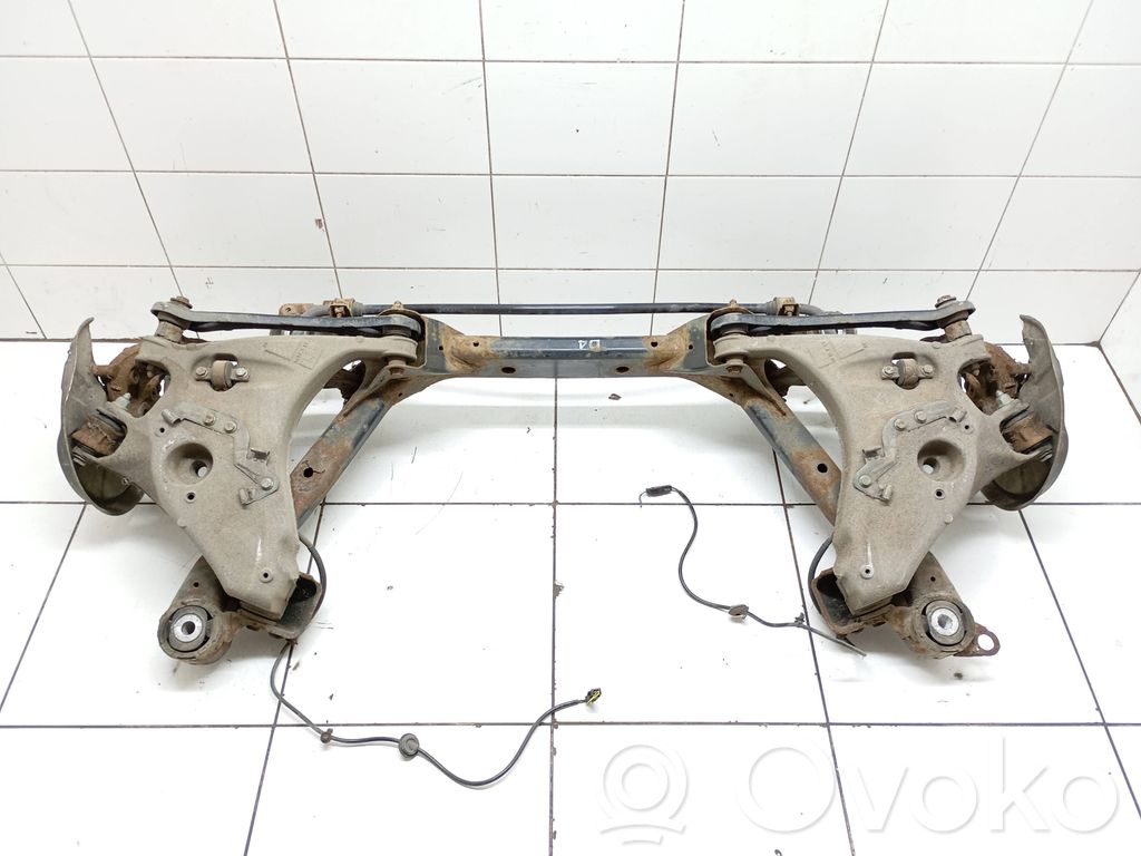 Audi A4 S4 B7 8E 8H Rama pomocnicza tylna 