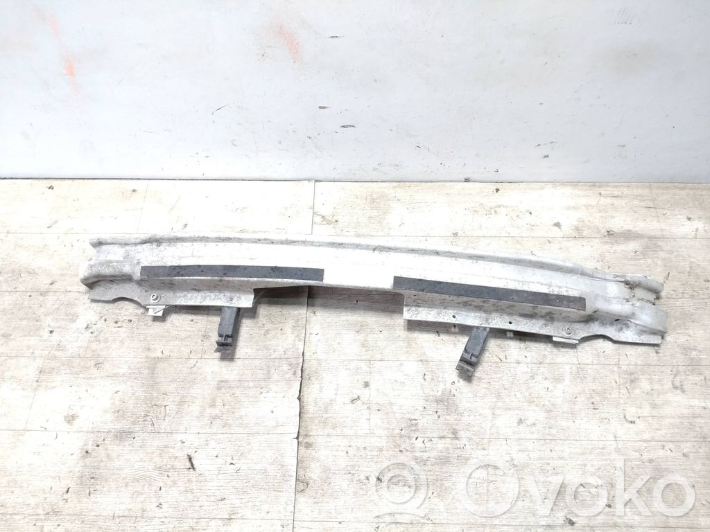 Audi A4 S4 B7 8E 8H Travesaño del parachoques trasero 