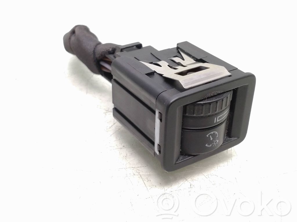Interruptor de control del panel de luces   3C0941334A