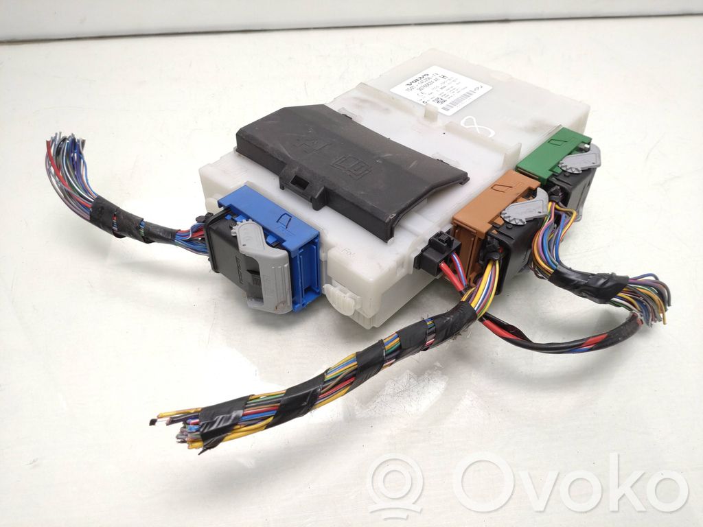Fuse module   30765624AE,7G9T14C256FA,30772971,7G9T14C256FA