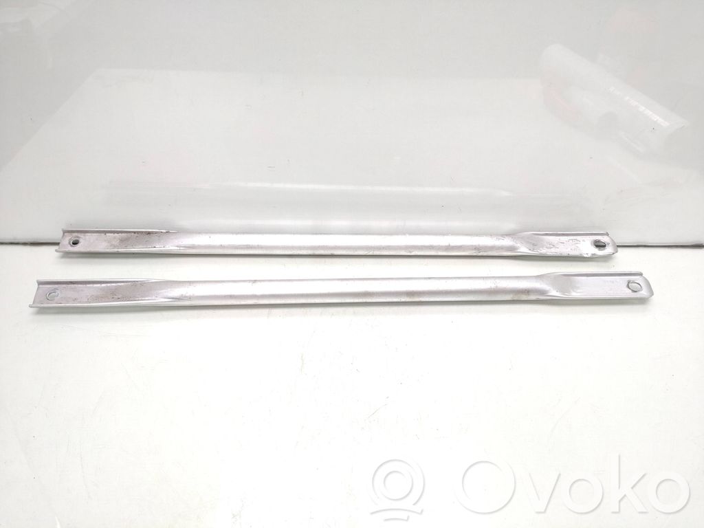 Mercedes-Benz C W205 Altra parte del vano motore