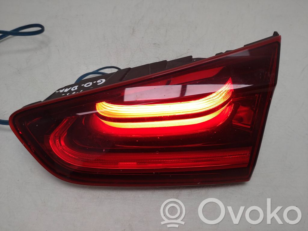 Lampy tylnej klapy bagażnika   J792434210,92404J7350,92404J73,92404J73,J792434210
