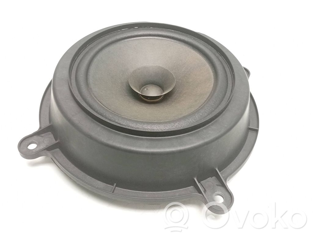 Mazda 6 Altavoz de la puerta delantera 