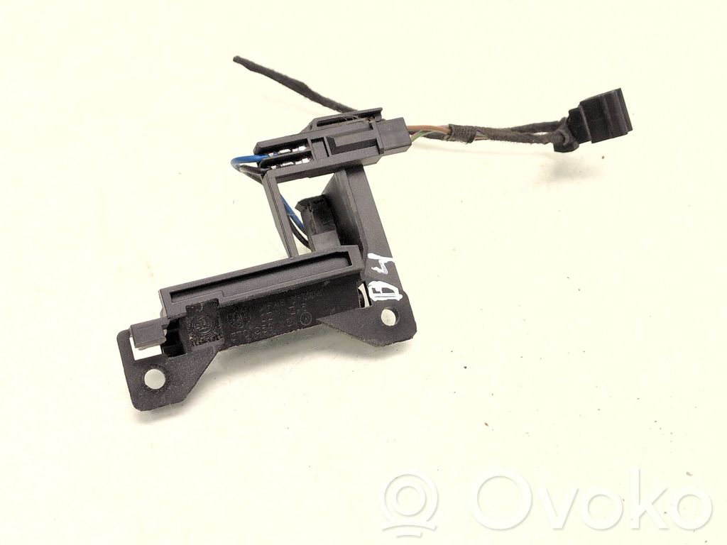 Skoda Superb B6 (3T) Sensor de la puerta trasera 
