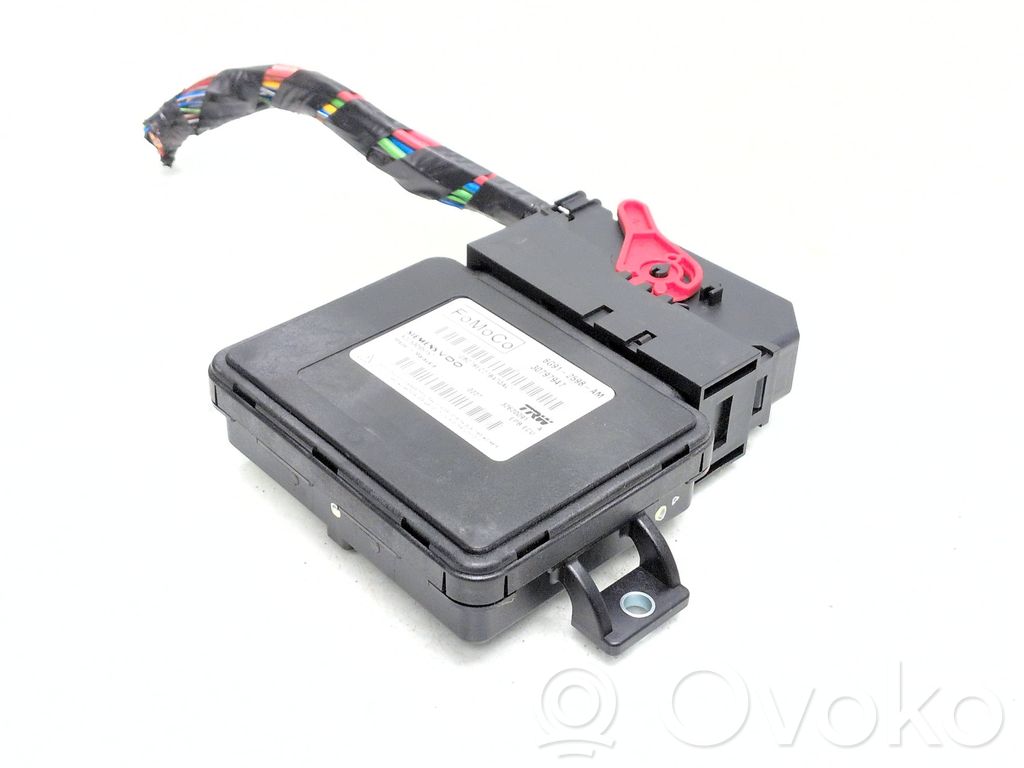 Volvo S80 Hand brake control module 