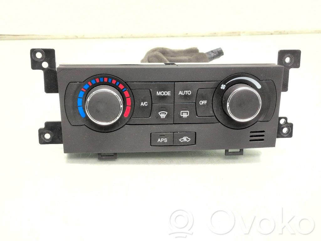 Chevrolet Captiva Climate control unit 