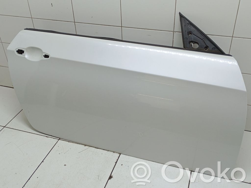 Door (2 Door Coupe)