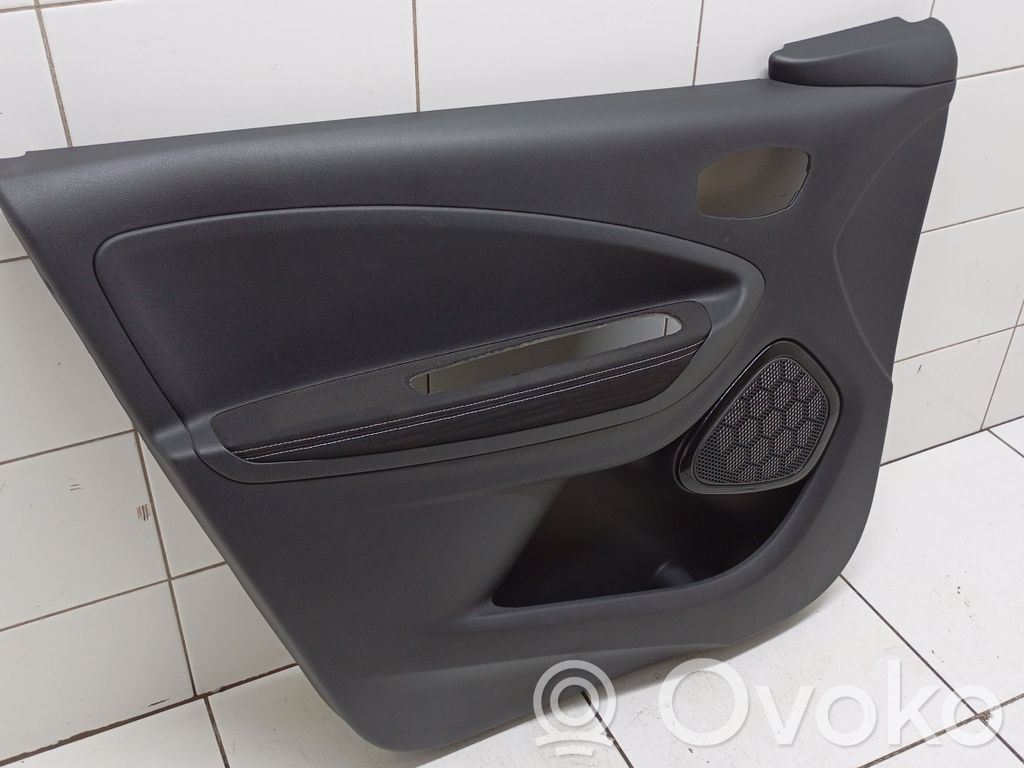 Renault Zoe Front door card panel trim 