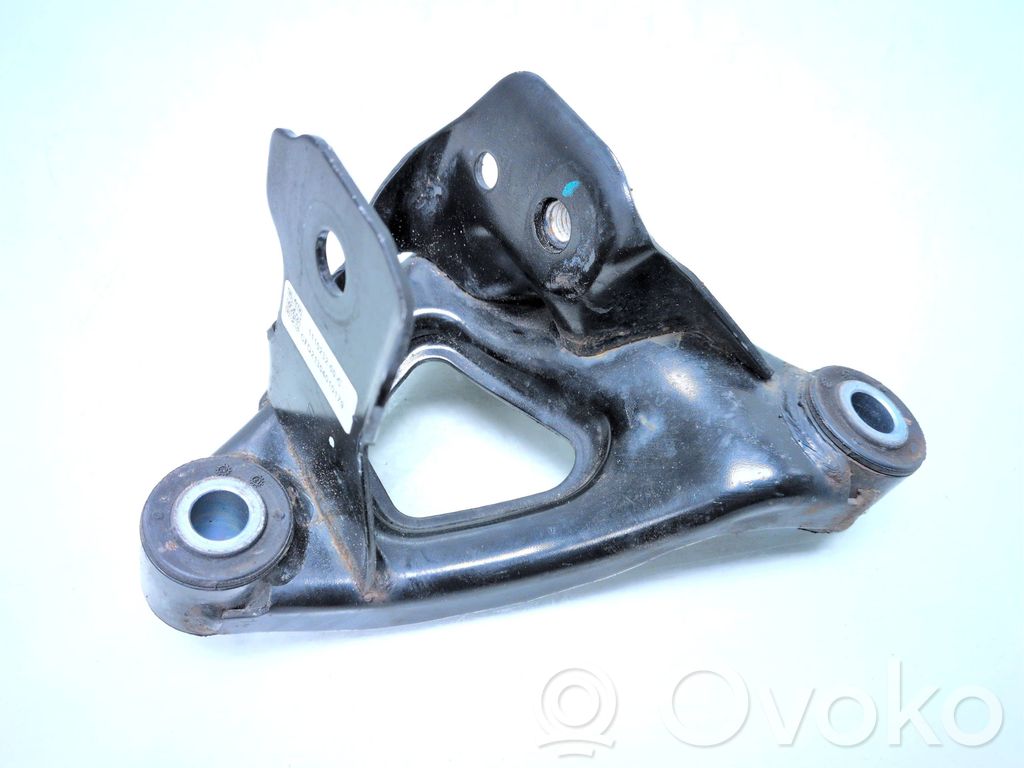 Engine mounting bracket   111023200C