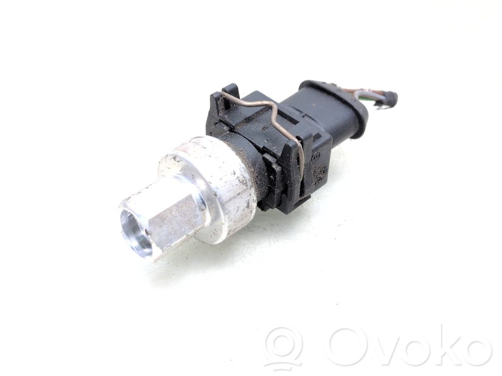 Volvo V60 Senzor presiune aer condiționat (A/C) 