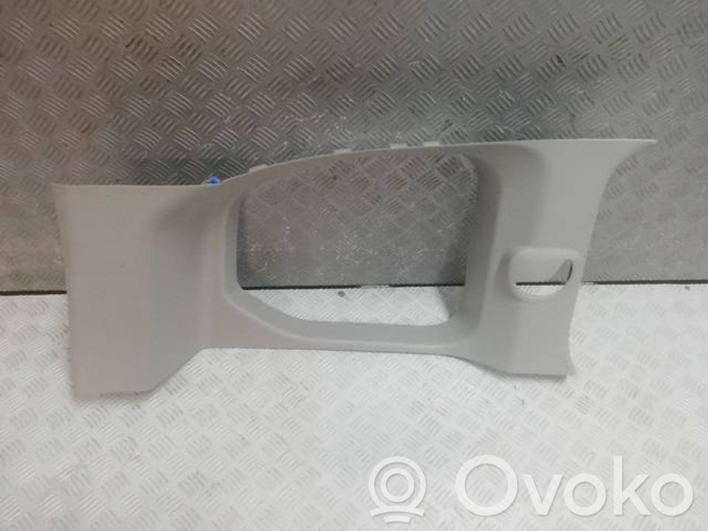 Opel Combo E Otros repuestos del interior 