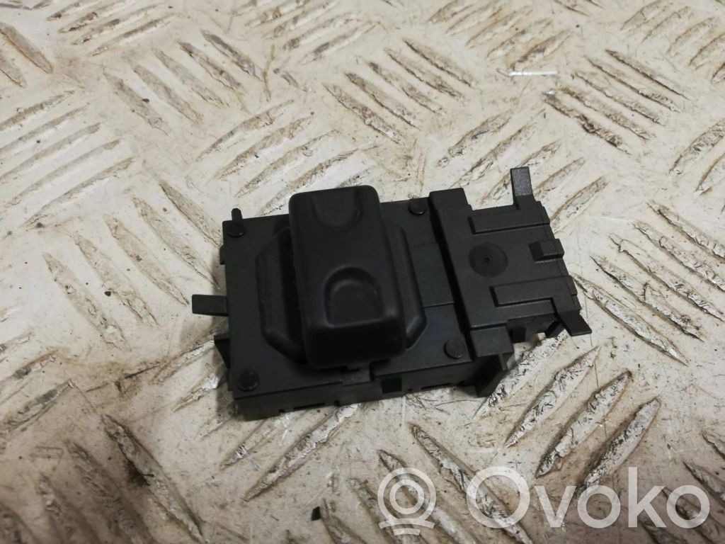 Citroen C5 Seat control switch 