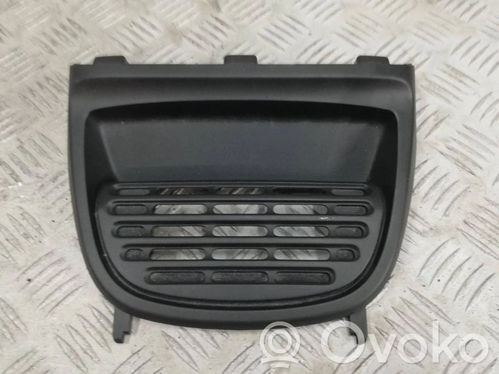 Citroen C1 Ramka deski rozdzielczej 