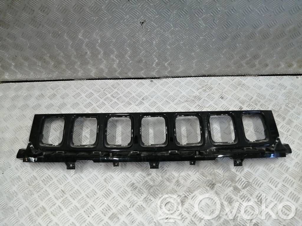 Jeep Compass Rejilla delantera 