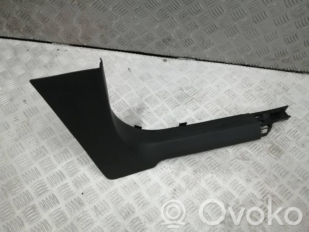 Citroen e-C3 Sivuhelman/astinlaudan suoja 