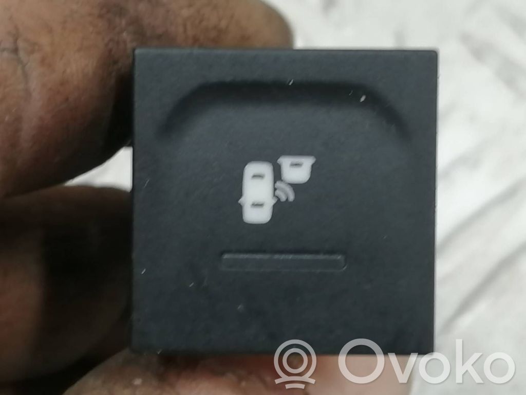 Dacia Duster II Other switches/knobs/shifts 