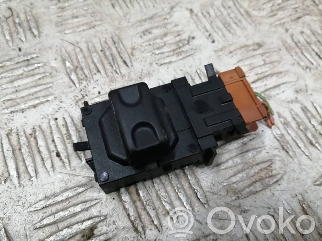 Citroen C5 Seat control switch 