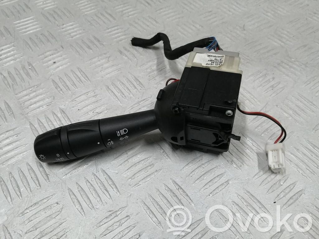 Renault Clio IV Przełącznik świateł 
