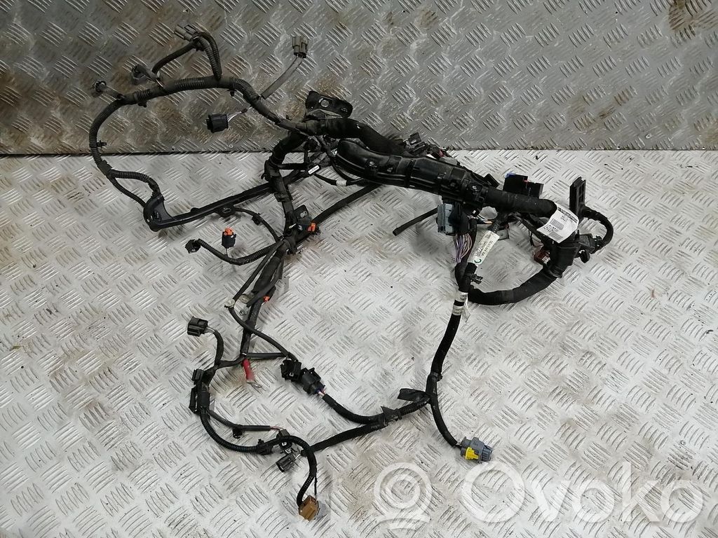 Renault Megane IV Engine installation wiring loom 