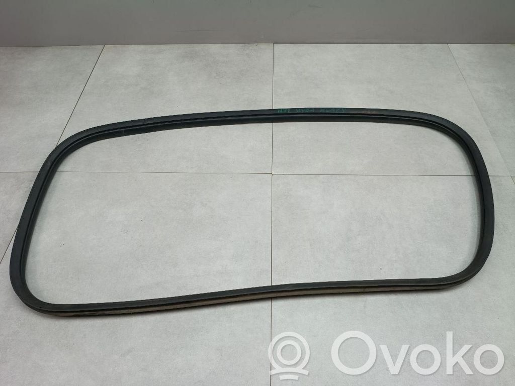 Jeep Grand Cherokee Trunk rubber seal (body) 