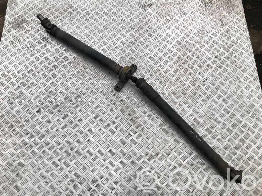 Wał napędowy / Komplet   27111FG030,27111FG031