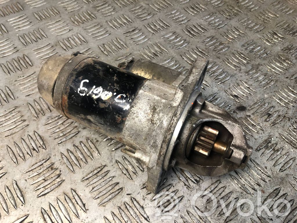 Starteris   23300AA460,23300AA020,23300AA050,23300AA190,23300AA210,23300AA231,23300AA300,23300AA390,23300AA49A,23300AA570,429917300,429917310,429917500,429919220,M000T20171,M001T74081,M001T75681,M0T20171,M1T74081A,M1T74087,M1T75681,M1T86481