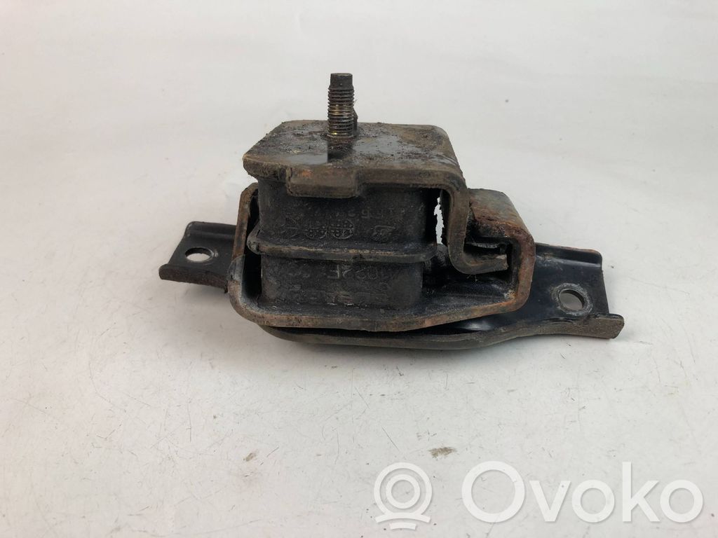 Engine mount bracket   41022FA091,41022AA310,41022AC110,41022FA090,41022FA092,41022FE050,41022FE060