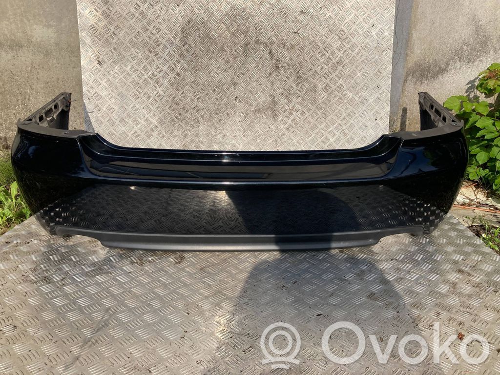Subaru Legacy Parachoques 