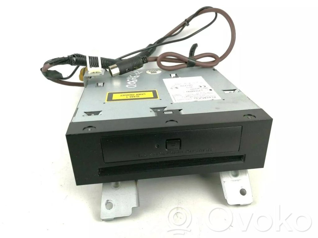 Subaru Outback Navigation unit CD/DVD player 