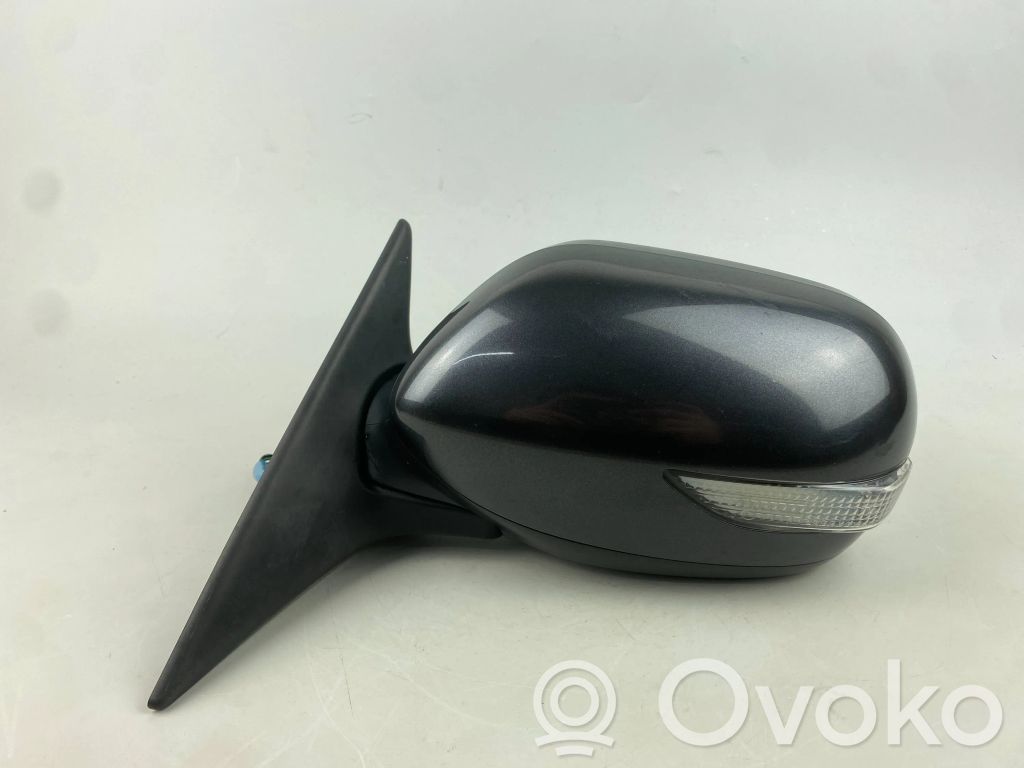 Subaru Legacy Front door electric wing mirror 