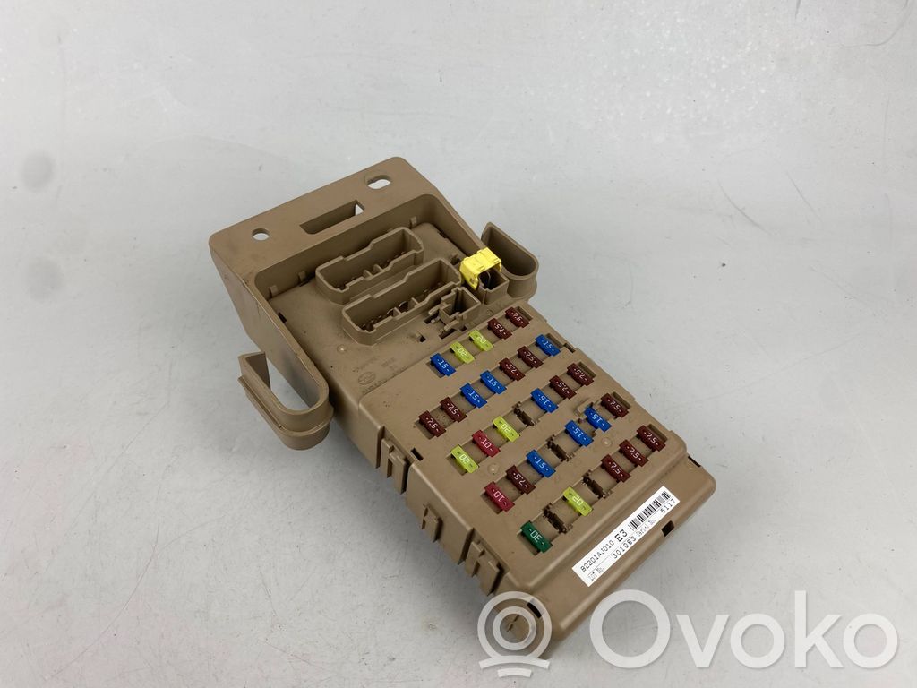 Subaru Outback Fuse box set 