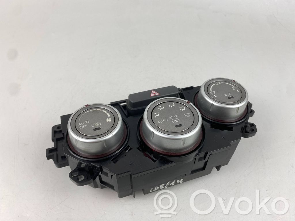 Subaru Impreza III Climate control unit 
