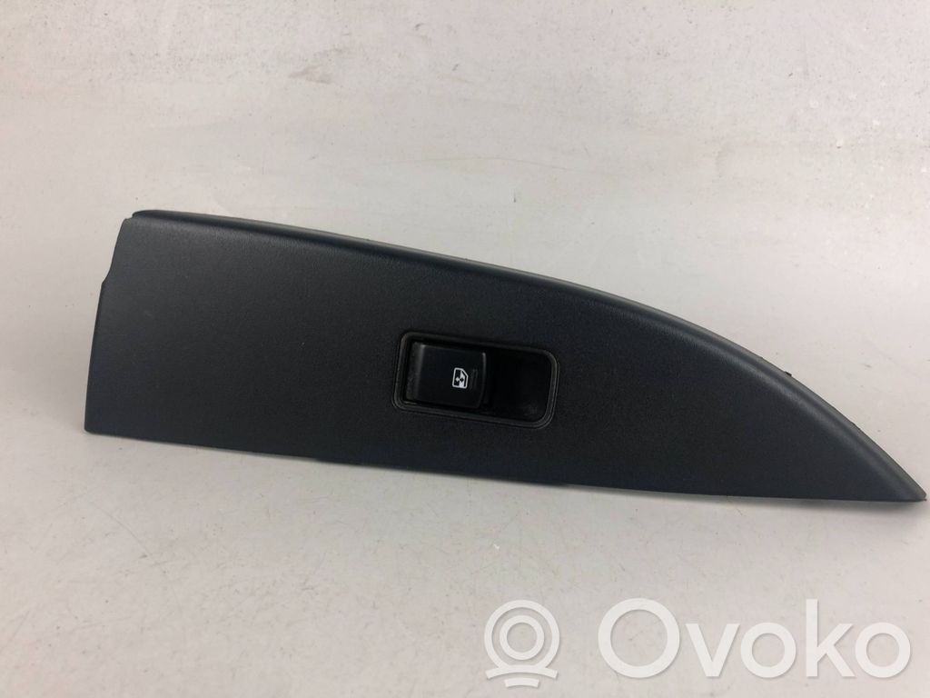 Subaru Outback Electric window control switch 