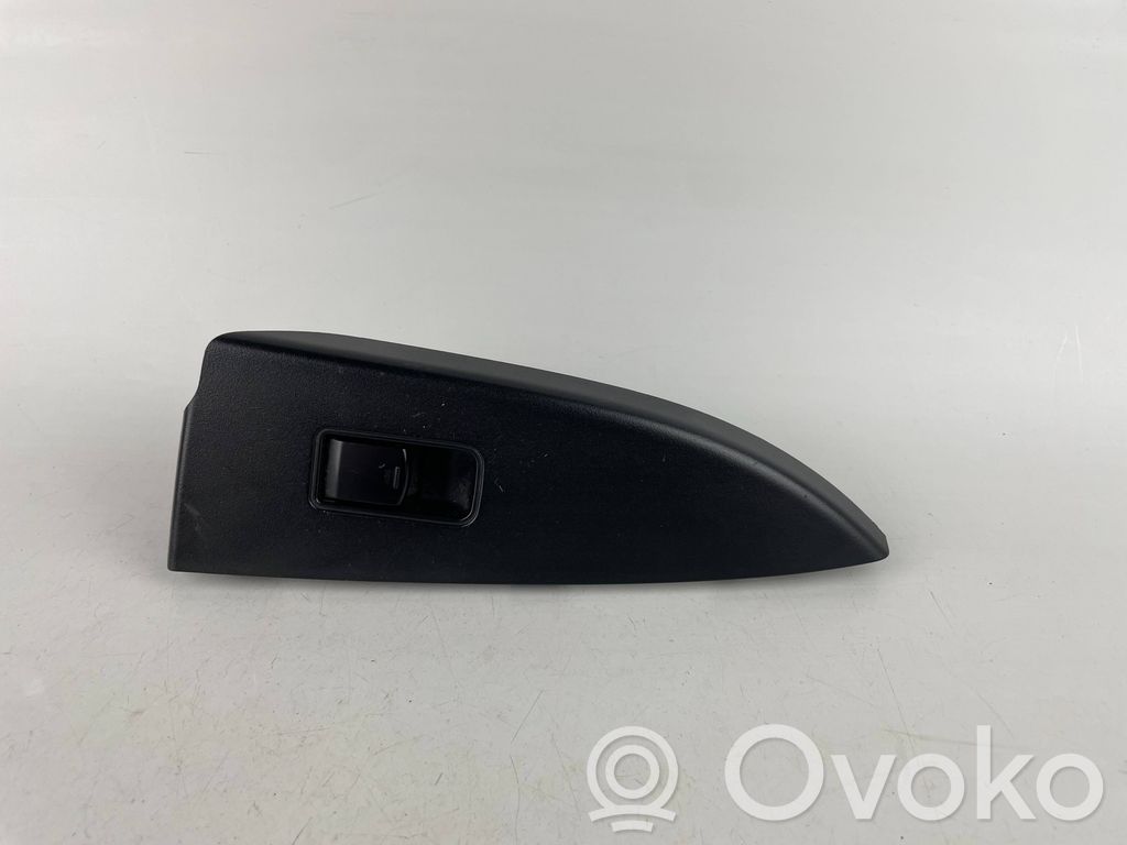 Subaru Outback Electric window control switch 