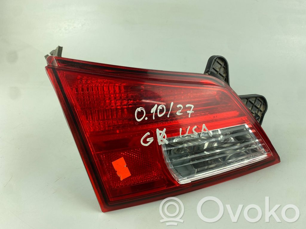 Subaru Outback Takaluukun takavalot 